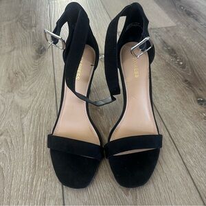 Express Black Suede Velvet Stiletto Heels With Straps Size 6